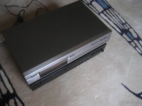Prodám CD YAMAHA CDX 590 + SONY CDP 497 - 5