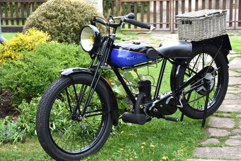 Historický motocykl z roku 1929 - 5