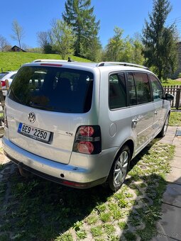 Touran 1,4 TSI | výkon : 103Kw - 5