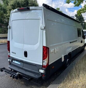 IVECO Daily obytná dodávka - 5