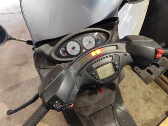 Piaggio X9 125 - 5