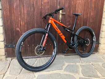 Nové BMC Fourstroke 01 ONE, flashfire - 5