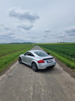 Raritní Audi TTMk1 3.2VR6 DSG - kompletní servis, origo stav - 5