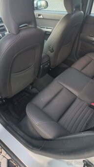 Volvo V50 - 5