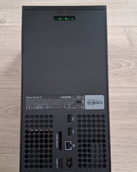 Prodám Xbox Series X - 5