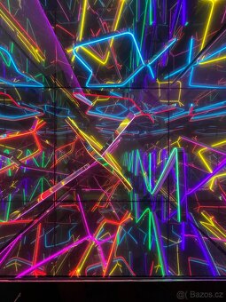 PREMIOVÝ LED STŮL „RAKSO Infinity Neon” ruční výroba, unikát - 5