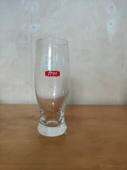 Sklenice na pivo a půllitry - 5