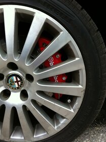 Kryty na brzdy Brembo - žluté 4ks - 5