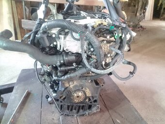 MOTOR 2.2HDI 4HN 115KW Peugeot Citroen PSA na díly - 5