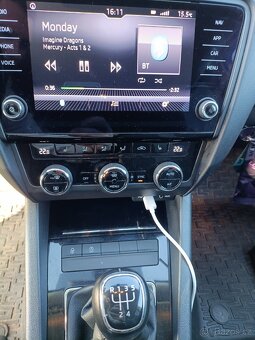 Škoda Octavia 3 combi 1,6 TDI 85kw - 5