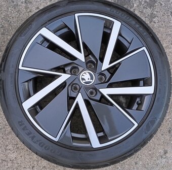 Originál sada disků Škoda Octavia IV 5x112 R18 - 5