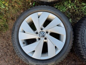 sada original VW Golf 8 R17 a Skoda Audi Seat letni pneu - 5