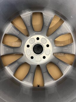 Originální alu kola Crater, Škoda Karoq, 5x112 r19 - 5