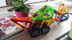 Čtyřkolový podvozek k magnetické stavebnici Magformers - 5
