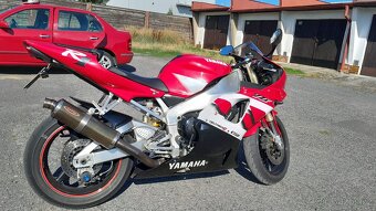 Yamaha yzf R1 RN04 Rok 2000 - 5