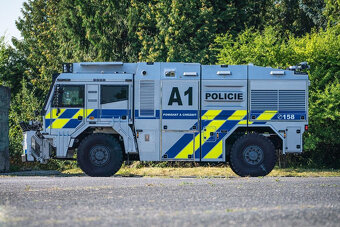 TATRA 815-7 4×4 FORCE Speciální pořádková jednotka, Kaden - 5