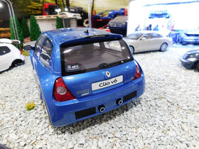 model auta Renault Clio 2 V6 bledo modrá farba otto 1:12 - 5