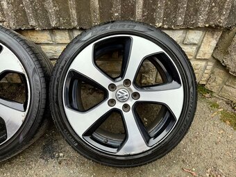 Originální Alu kola Volkswagen GTI 5x112 r18 letní pneu 5mm - 5