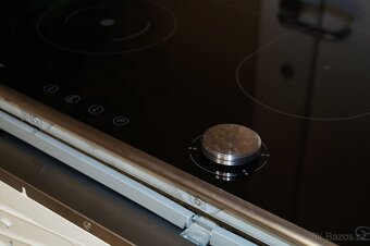 Sklokeramická indukční deska Neff T43T80N0 - 5