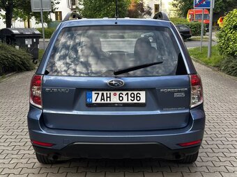 Subaru Forester 2.0 D 108kW 4x4 1. maj v ČR/Xenony/ALU R17 - 5