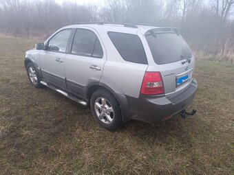 Kia Sorento 125kw, manuál, r.v.2008, 4x4 - 5