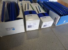 Děrovač kroužkové vazby a materiál - 5