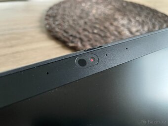 super tenké Lenovo T14s - dotyk LCD, baterie 10h, 16GB RAM - 5