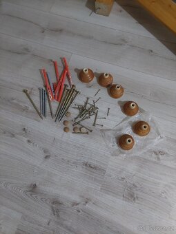 Dřevěné zábradlí na schody - 5