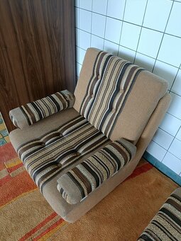 🪑 Retro křesla – vintage klasika, která oživí každý prostor - 5