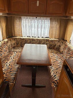 Obytný přívěs KNAUS AZUR 380 (Rezervace do 21.7) - 5