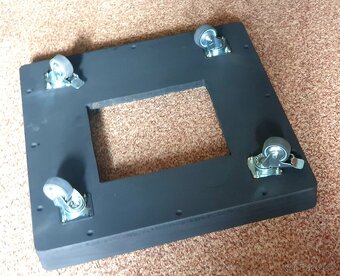 Prodám nové aktivní odposlechy TURBOSOUND TFX122M-A - 5