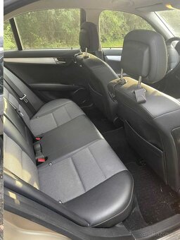 Mercedes w204 C180 1.8 kompresor krásný stav - 5