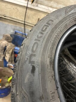 225/65 R17 zimní pneu Nokian - 5