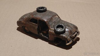 Vrak Škoda 1200 Sedan 1:43 - 5