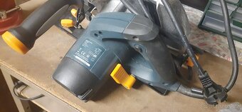 Ruční kotoučová pila - 5