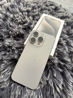 Iphone 15 pro 128GB titan pískový - 5