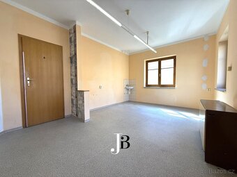 Pronájem komerčních prostor 100 m2 Domažlice Poděbradova - 5