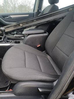 Rozpredam Mercedes B160 70kw 2010 266.920 - 5