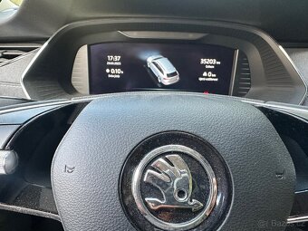Škoda Octavia IV 2,0 TDi Matrix virtual navi kamera,35 tkm. - 5