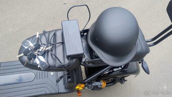 Elektrokoloběžka LeraMotors Scooters C2 2000W - 5