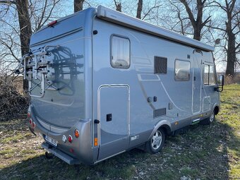Integrovaný obytný automobil Hymer - 5