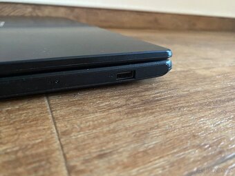 ASUS E510 – skvělý stav, ještě v záruce - 5