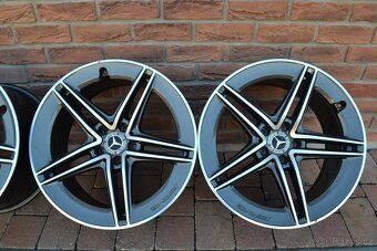 5x112 R19 Originální disky Mercedes-Benz C-class C63 AMG - 5