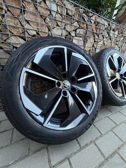 Škoda Octavia 4, RS, letní sada Comet 225/45-18 TOP - 5