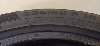 Continental 235/45 R18 94V 4-4,5mm - 5
