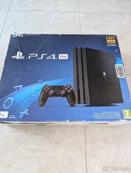 PlayStation 4 Pro - 5
