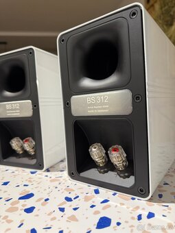 ELAC BS312 - regálové reproduktory v bílém laku - 5