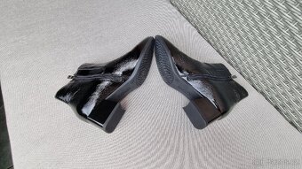 KOTNÍKOVÉ BOTY LASOCKI - 38 - 5