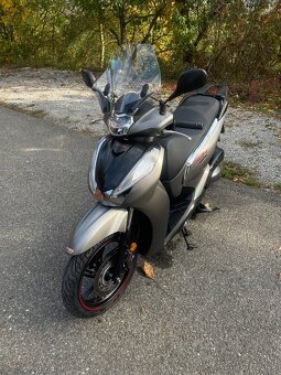 Honda SH 300 i ABS zamluveno do 7.12. - 5