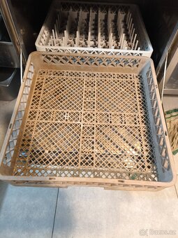 Myčka gastro na sklo Zanussi NUC3DP - 5